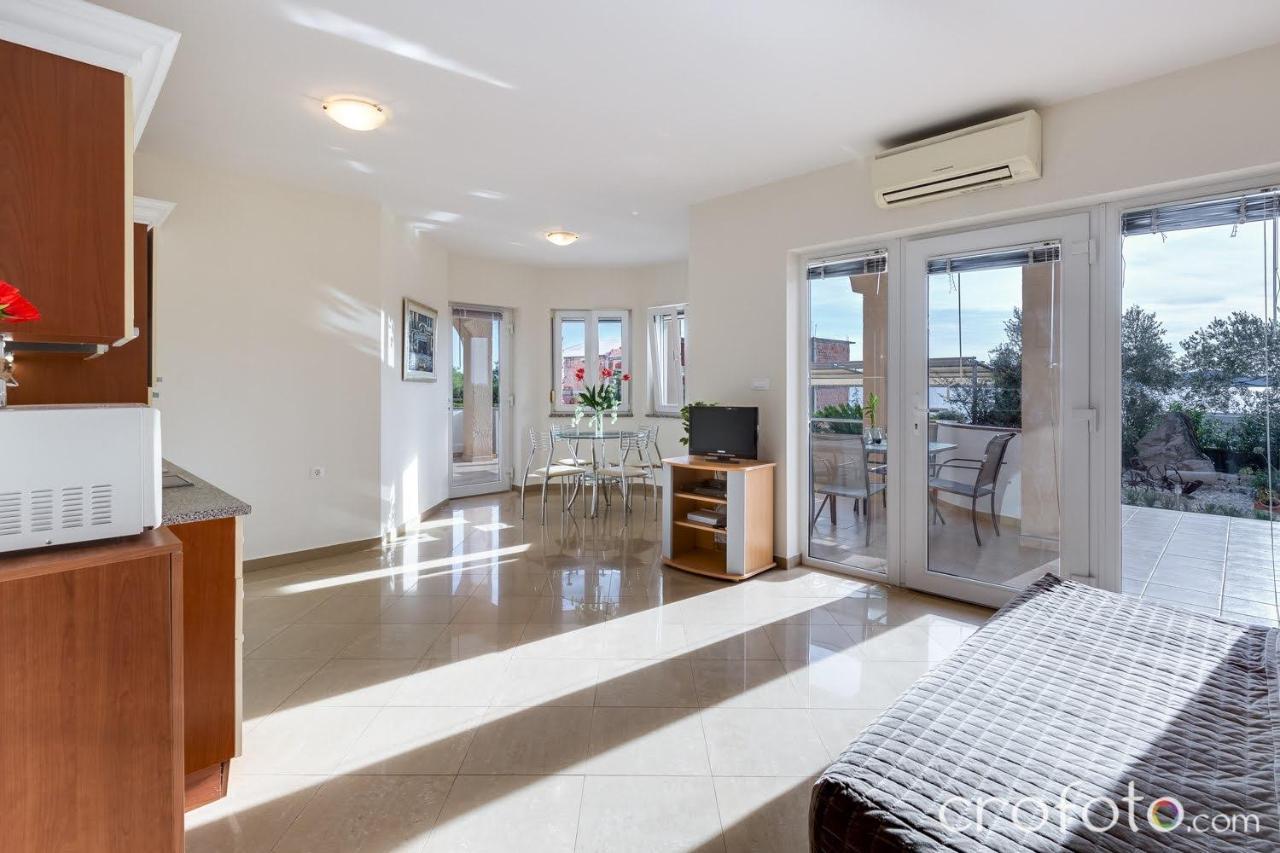 Apartmani Niko Kožino 外观 照片
